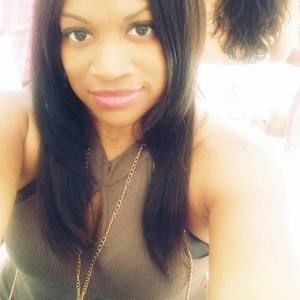 Meet your Posher, Denise